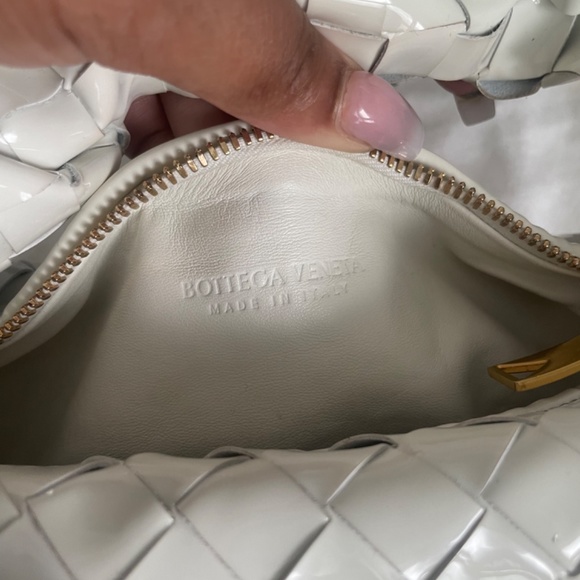 Bottega Veneta Mini Jodie Patent White - Picture 3 of 5